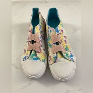 Lily and Dan size 2/3